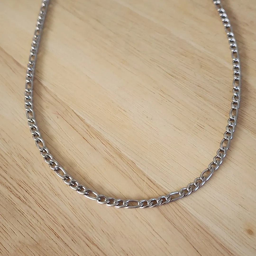 COLAR AÇO TRÊS POR UM MASCULINO 60CM