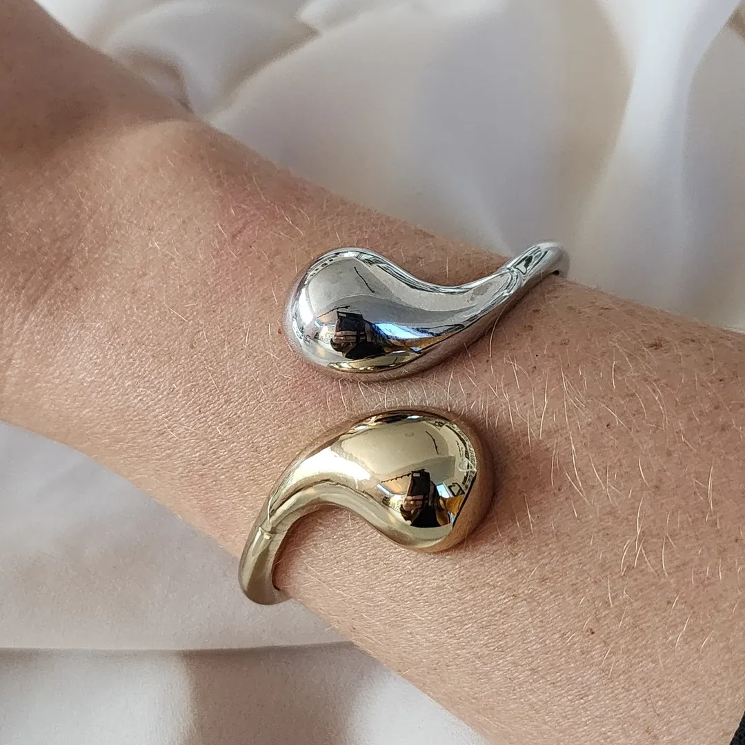 BRACELETE DOURADO E PRATA DUAS GOTAS