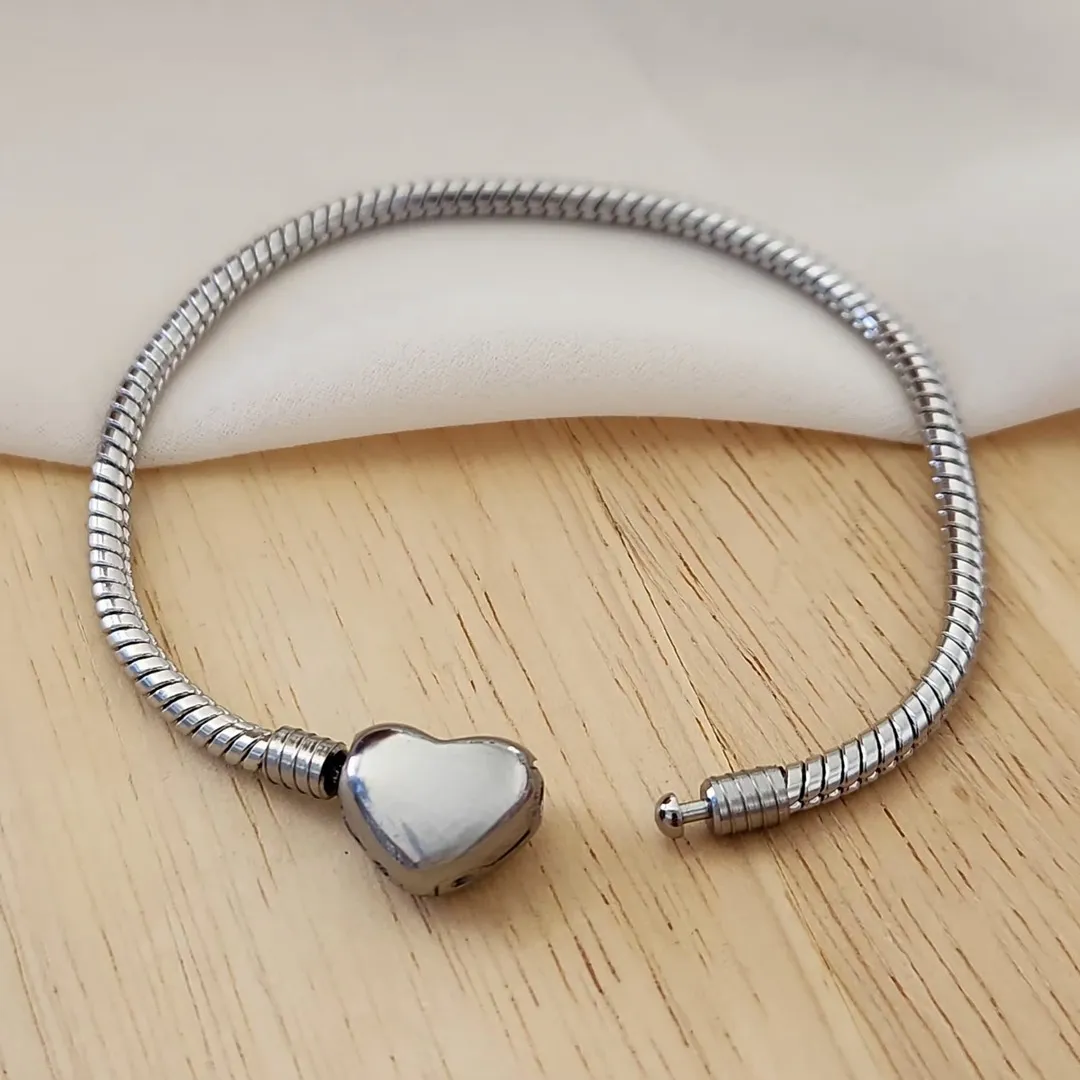 PULSEIRA AÇO PARA BERLOQUE FECHO CORAÇÃO