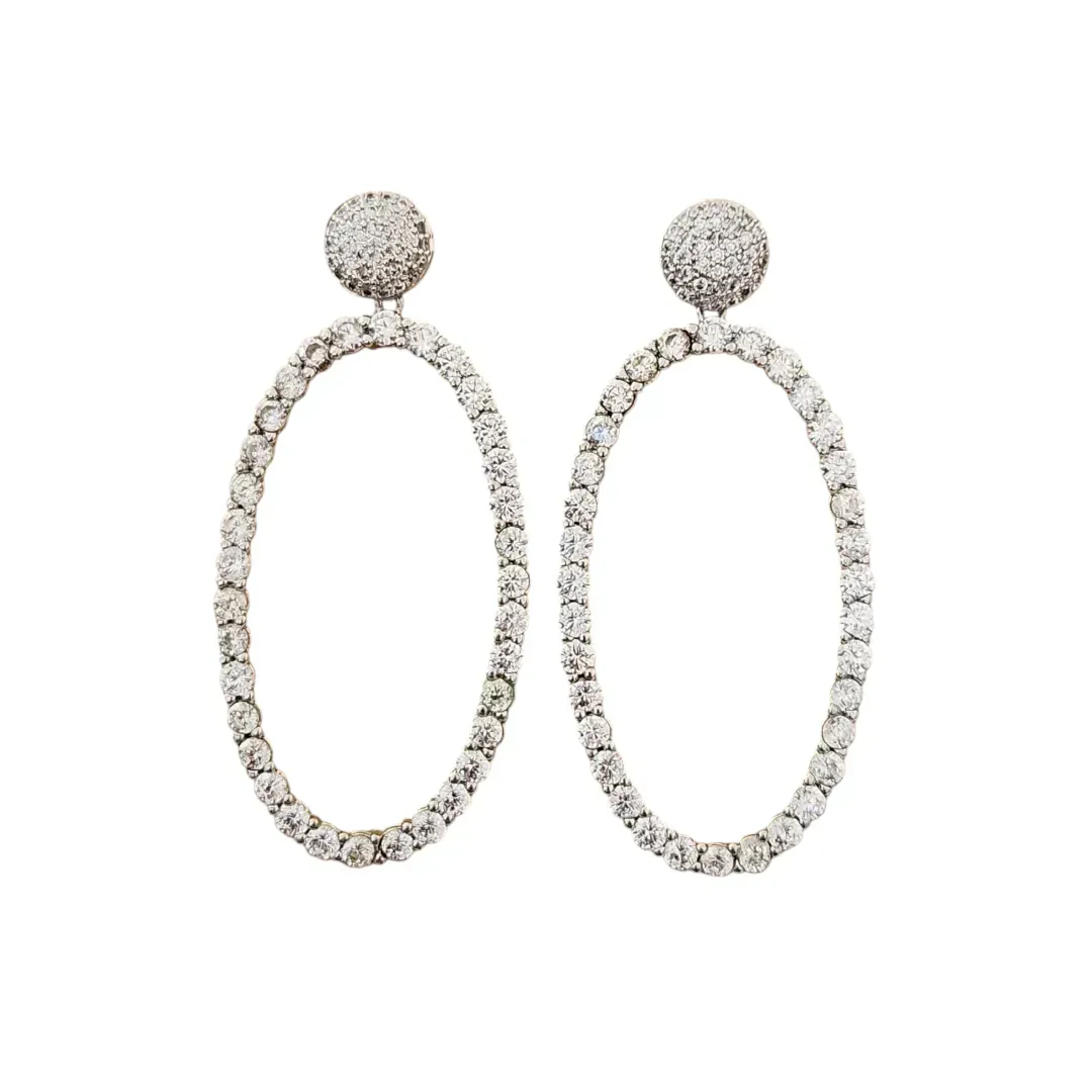 BRINCO FESTA RÓDIO BRANCO OVAL ZIRCÔNIAS CRISTAL