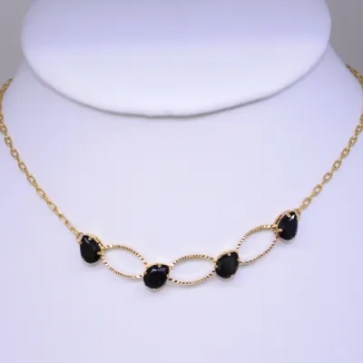 COLAR DOURADO ELOS OVAIS COM ZIRCÔNIAS NEGRAS