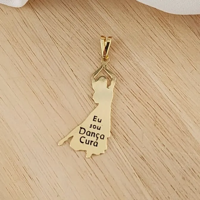 PINGENTE DANÇARINA G EU SOU DANÇA CURA DOURADA