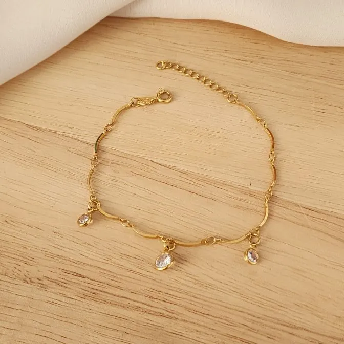 PULSEIRA DOURADA PONTO DE LUZ CRISTAL