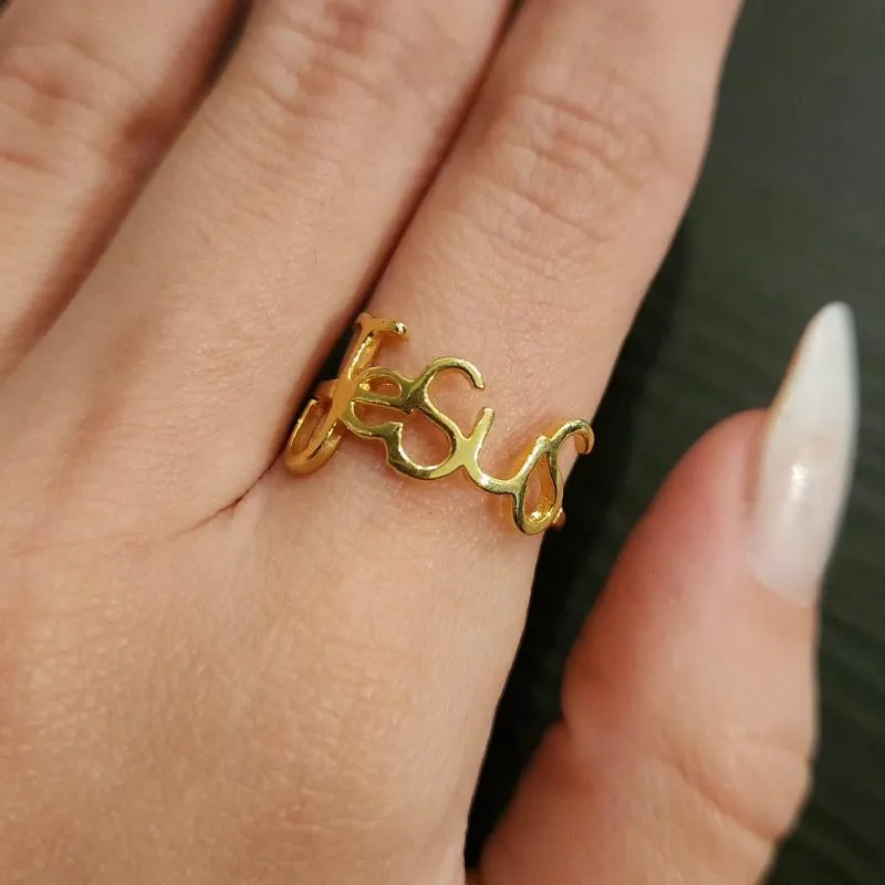 ANEL DOURADO JESUS