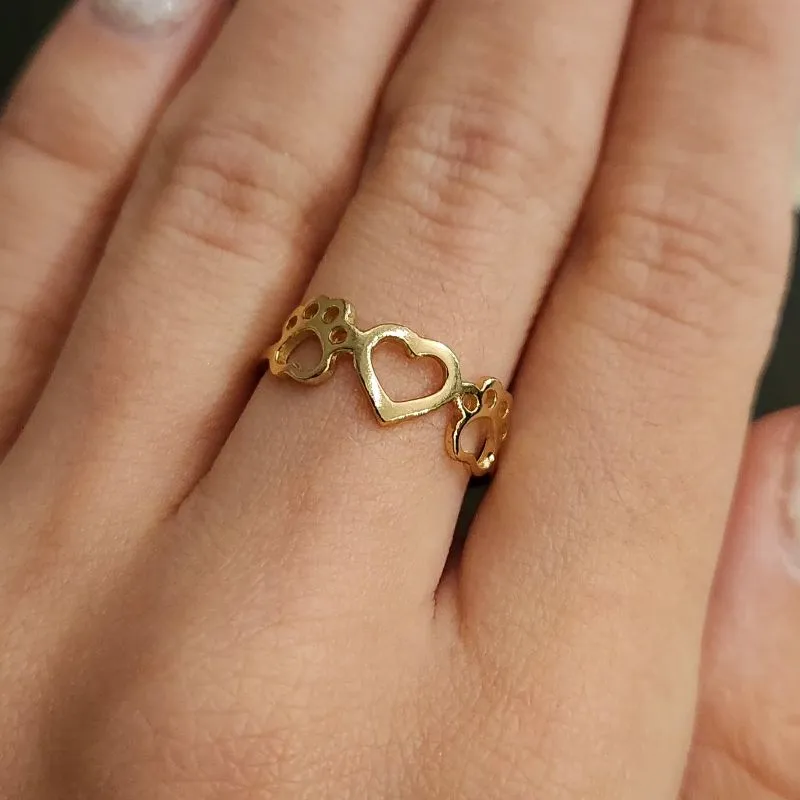 ANEL DOURADO PATINHAS E CORAÇÃO