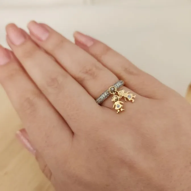 ANEL DOURADO PINGENTE MENINAS CRAVEJADO MICROZIRCÔNIAS CRISTAL