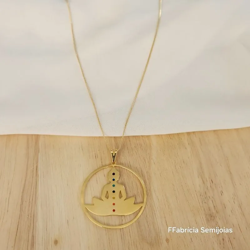 COLAR VENEZIANA COM PINGENTE MANDALA MEDITAÇÃO 7 CHAKRAS E FLOR DE LÓTUS 4CM