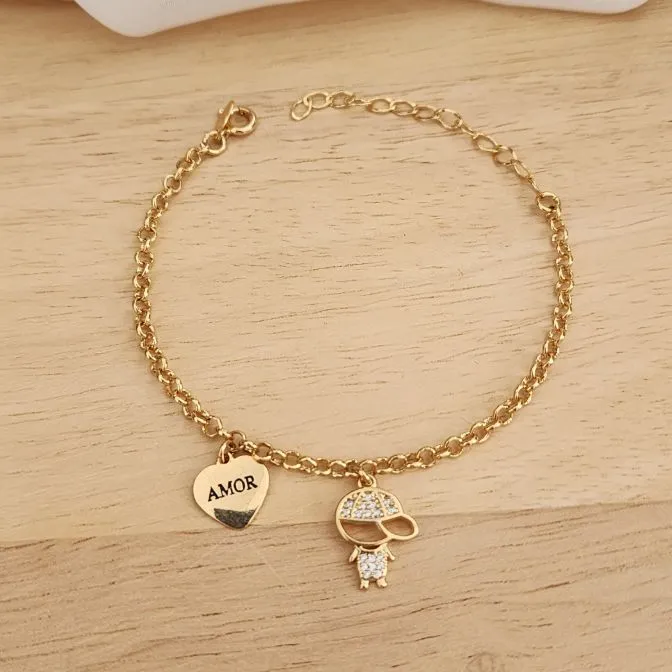PULSEIRA DOURADA CORRENTE ELO PORTUGUÊS PINGENTE MENINO CRAVEJADO E CORAÇÃO